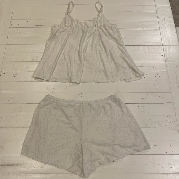 Soma Pajama Set - Picture 4 of 8